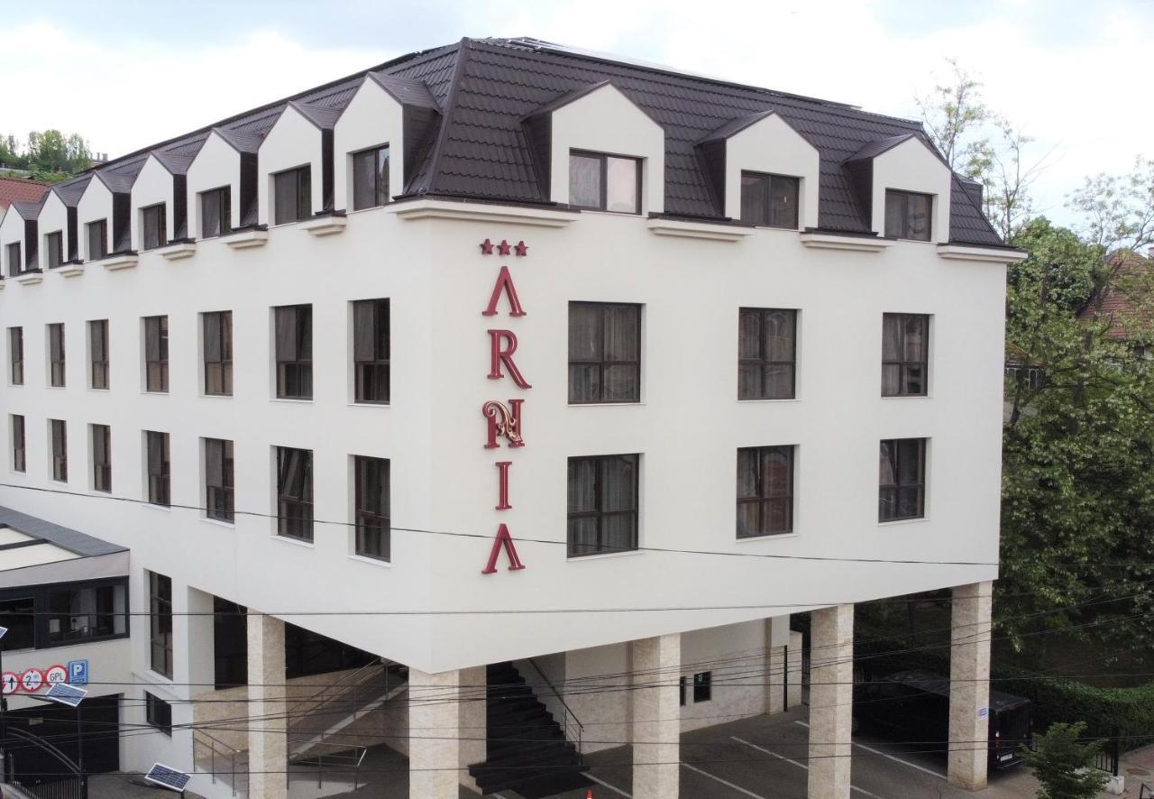 Hotel Arnia Iasi Buitenkant foto